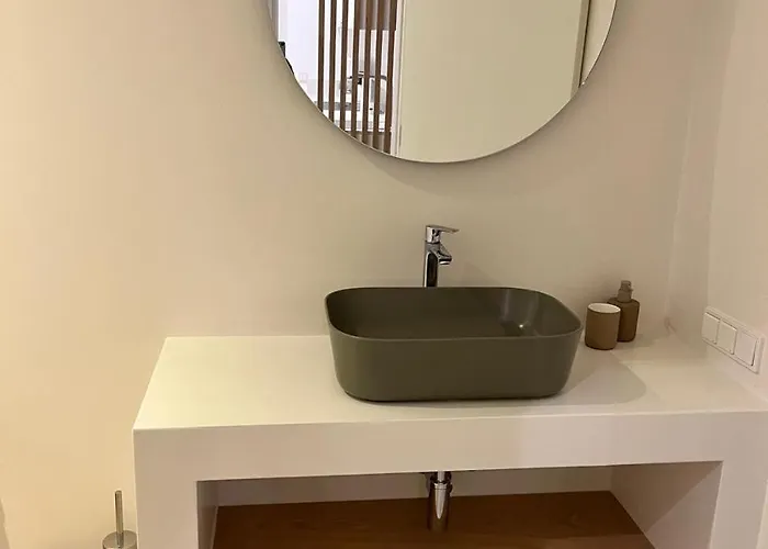 Olive Breeze , Naousa Villa