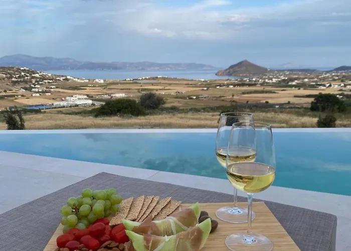 Olive Breeze , Naousa Isterni (Paros)