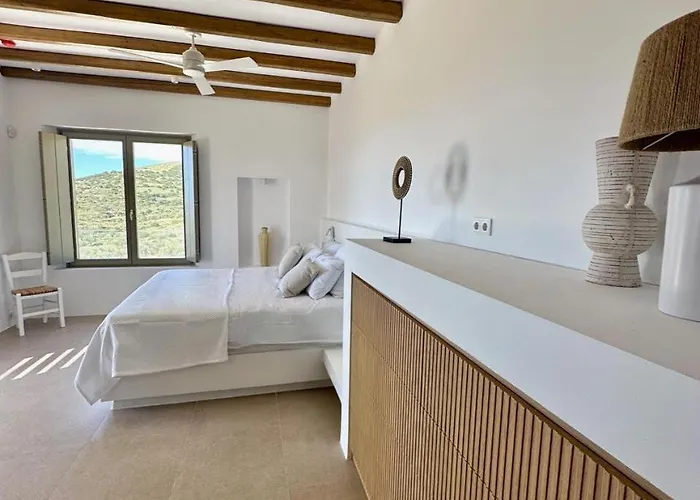 Villa Olive Breeze , Naousa Isterni (Paros)